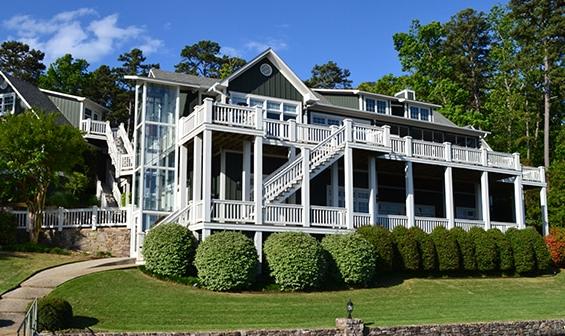 Outdoor pneumatic elevator overlooking backyard